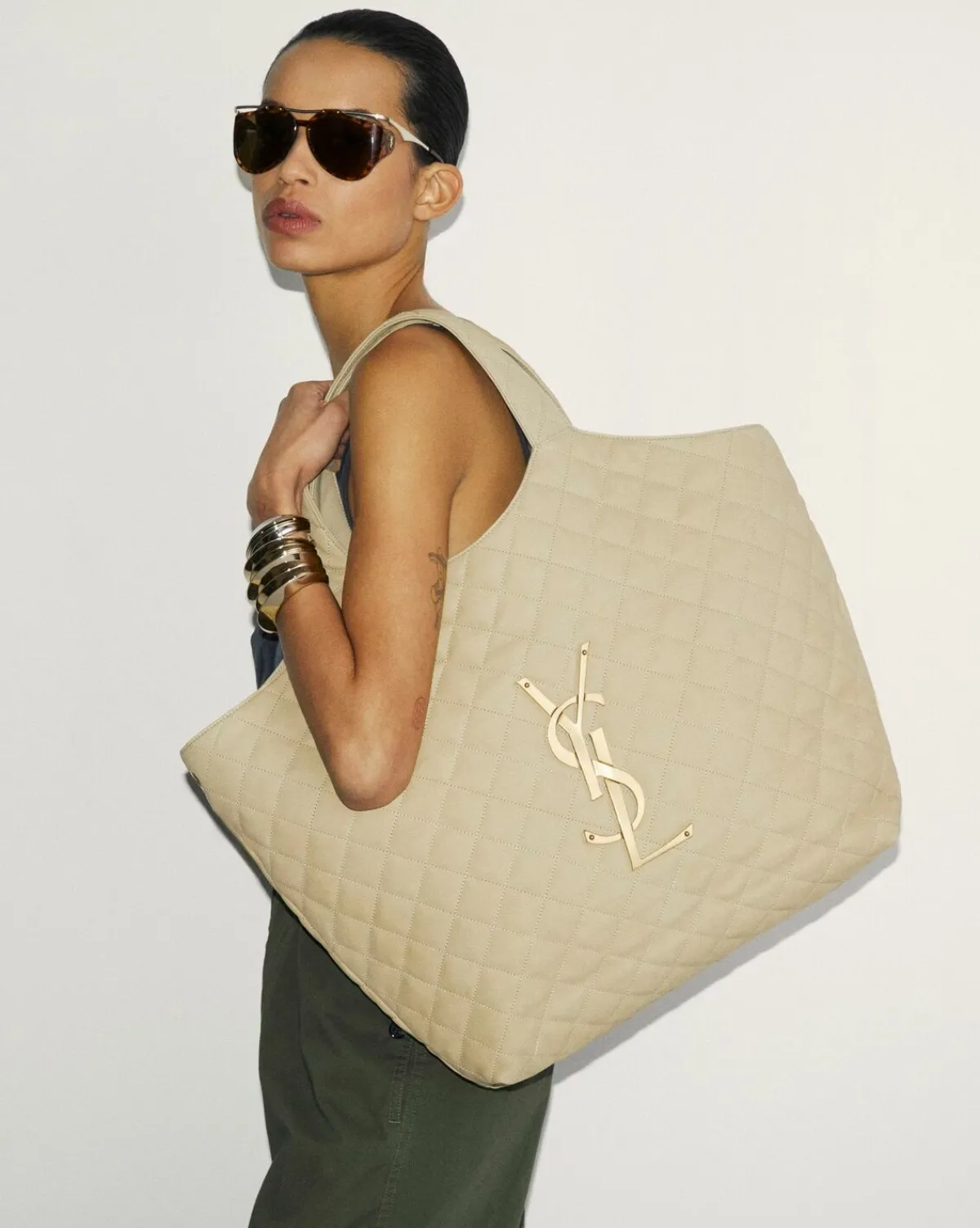 Saint Laurent Totes-ICARE maxi shopping bag in quilted nubuck suede BEIGE